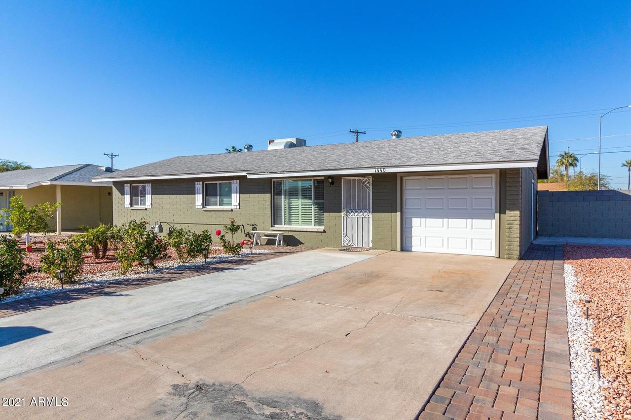 1440 E Jarvis Ave., Mesa, AZ 85204