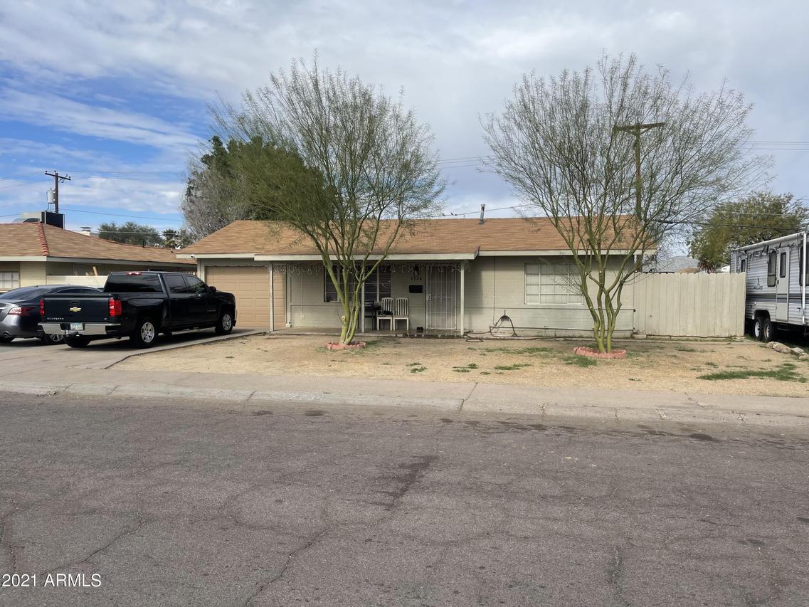2734 W Montebello Ave., Phoenix, AZ 85017