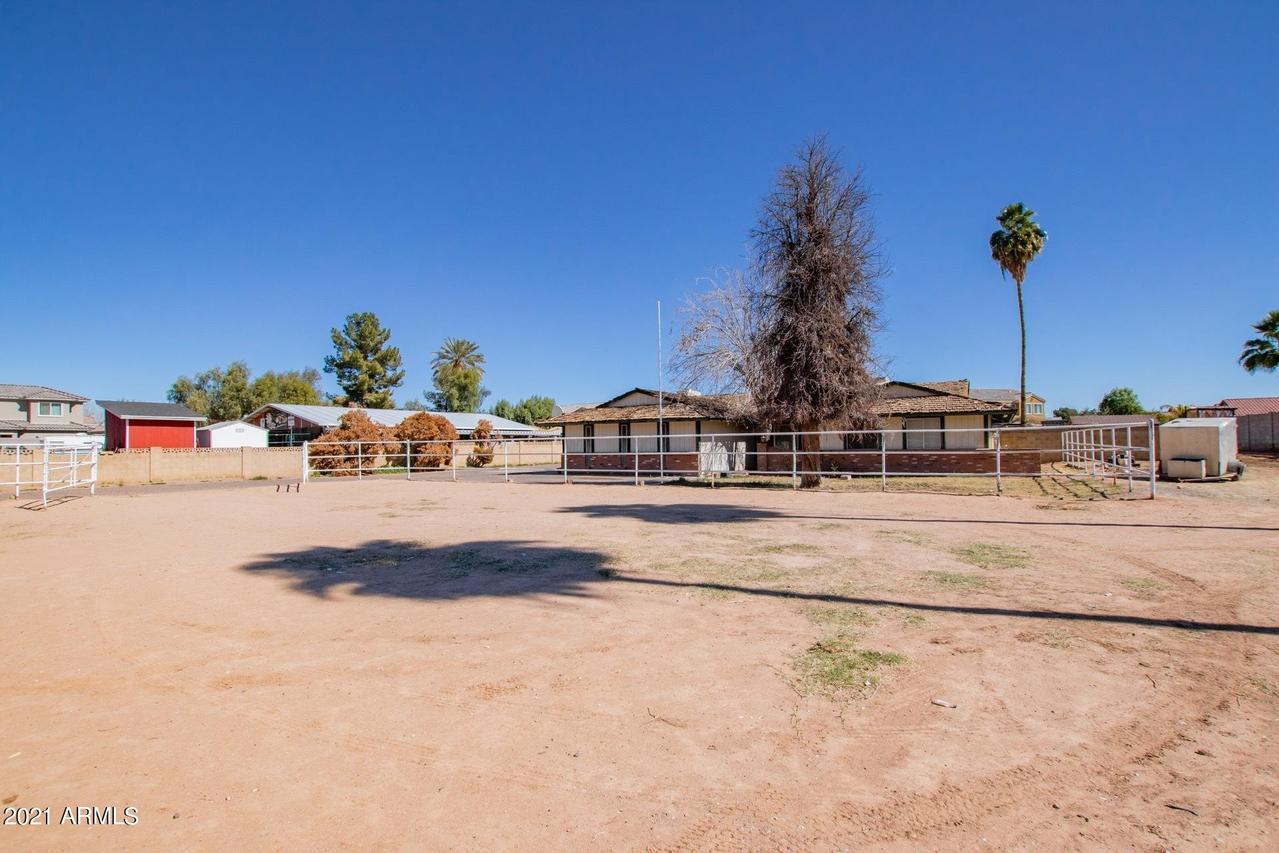 11817 S Lindsay Rd., Gilbert, AZ 85296