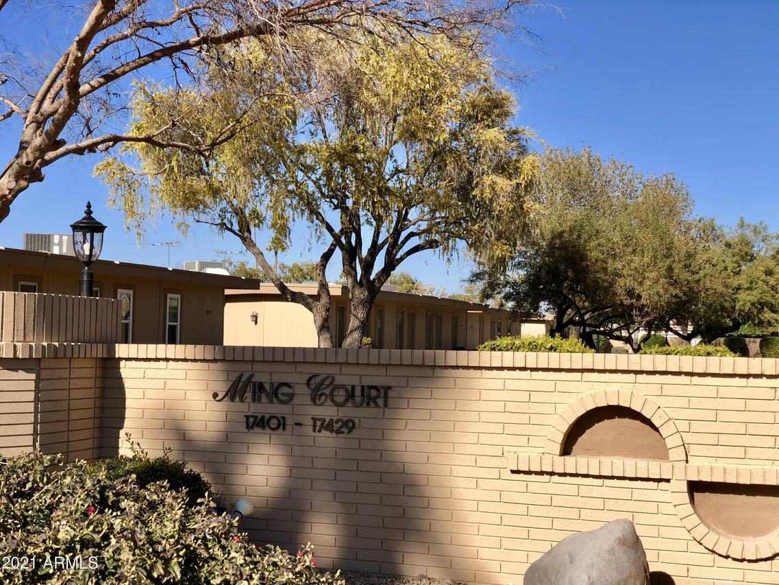 17417 N 105th Ave., Sun City, AZ 85373