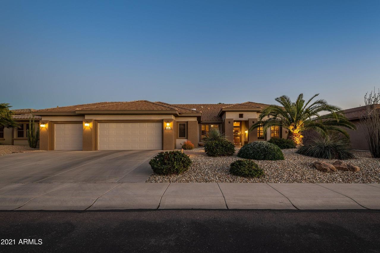 19847 N Hidden Ridge Dr., Surprise, AZ 85374