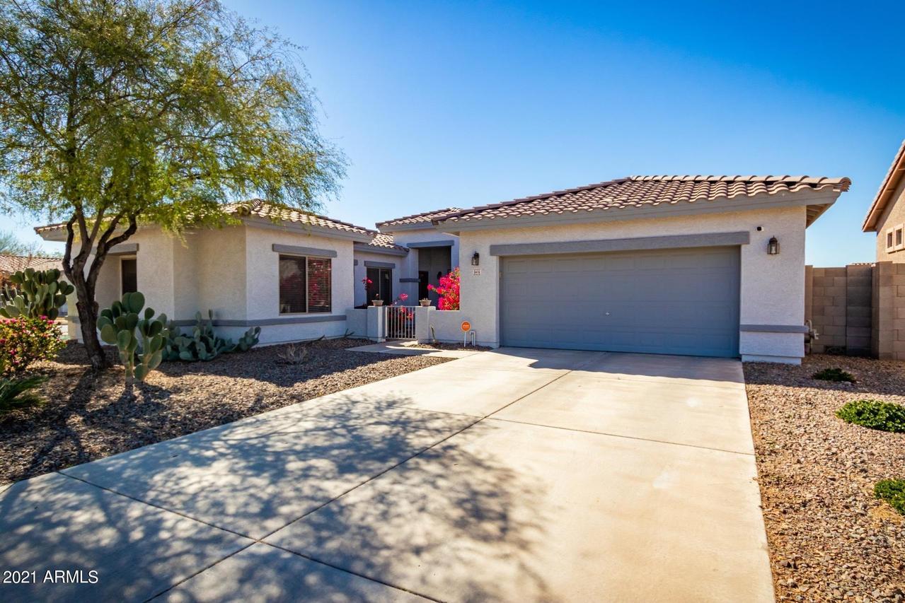 5416 S 54th Ave., Laveen, AZ 85339