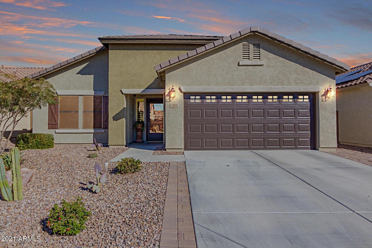 7090 W Candlewood Way, Florence, AZ 85132
