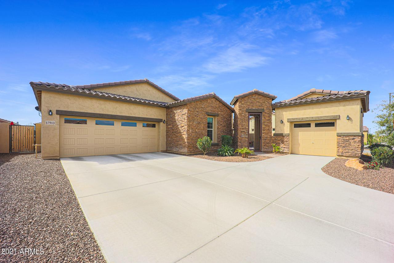 17913 W Redwood Ln., Goodyear, AZ 85338