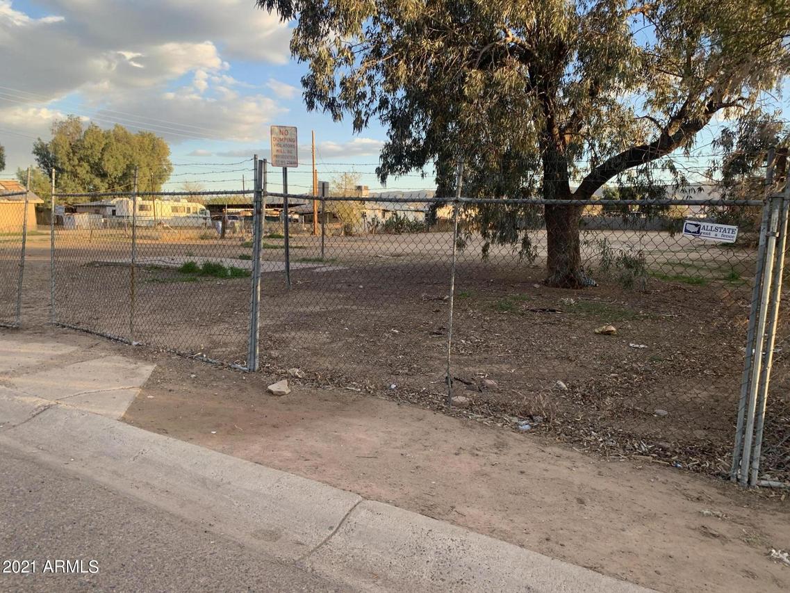 39 E Riverside St. #2, Phoenix, AZ 85040