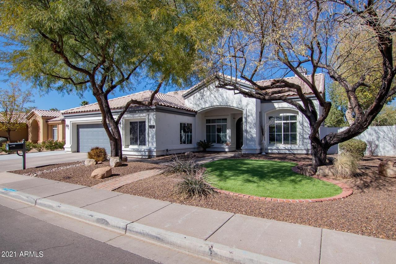 5438 E Nisbet Rd., Scottsdale, AZ 85254