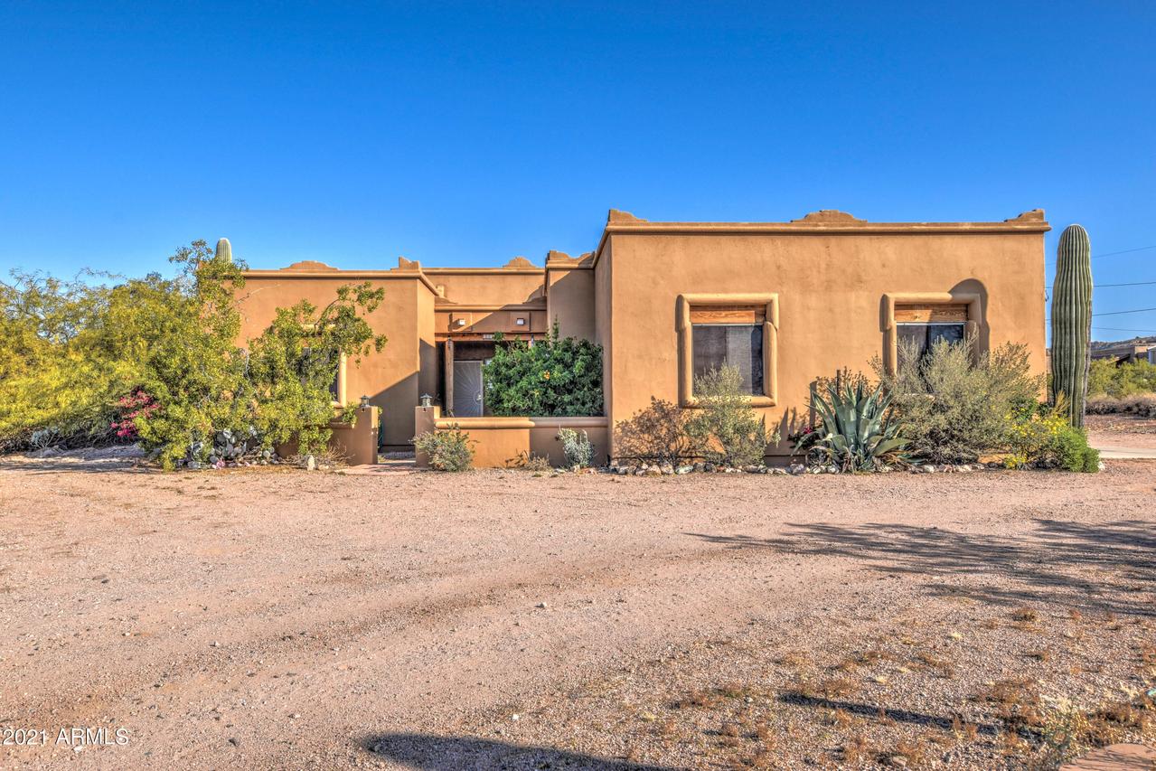 4066 N Cactus Rd., Apache Junction, AZ 85219