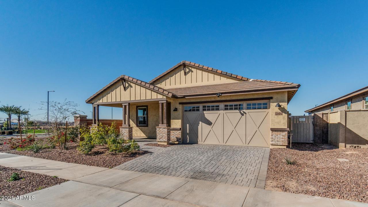 13484 N 144th Dr., Surprise, AZ 85379