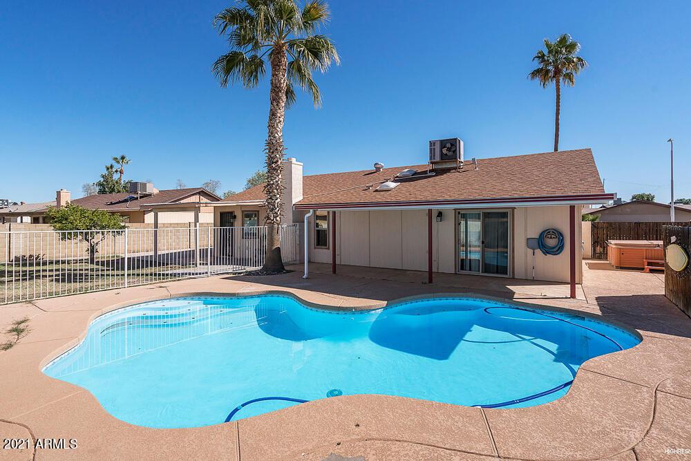 2206 E Frye Rd., Chandler, AZ 85225