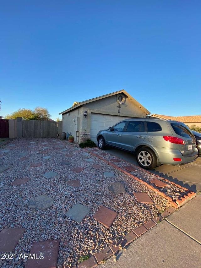 8726 W Holly St., Phoenix, AZ 85037