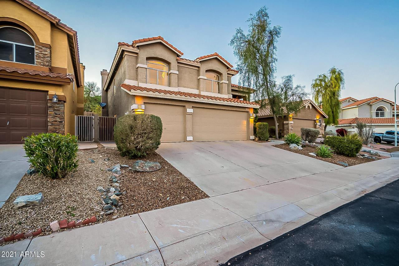 16026 S 10th St., Phoenix, AZ 85048