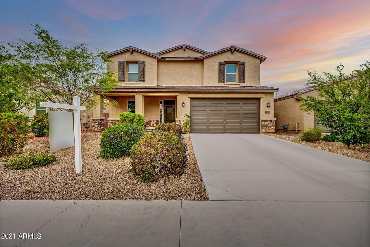806 W Blue Ridge Dr., San Tan Valley, AZ 85140