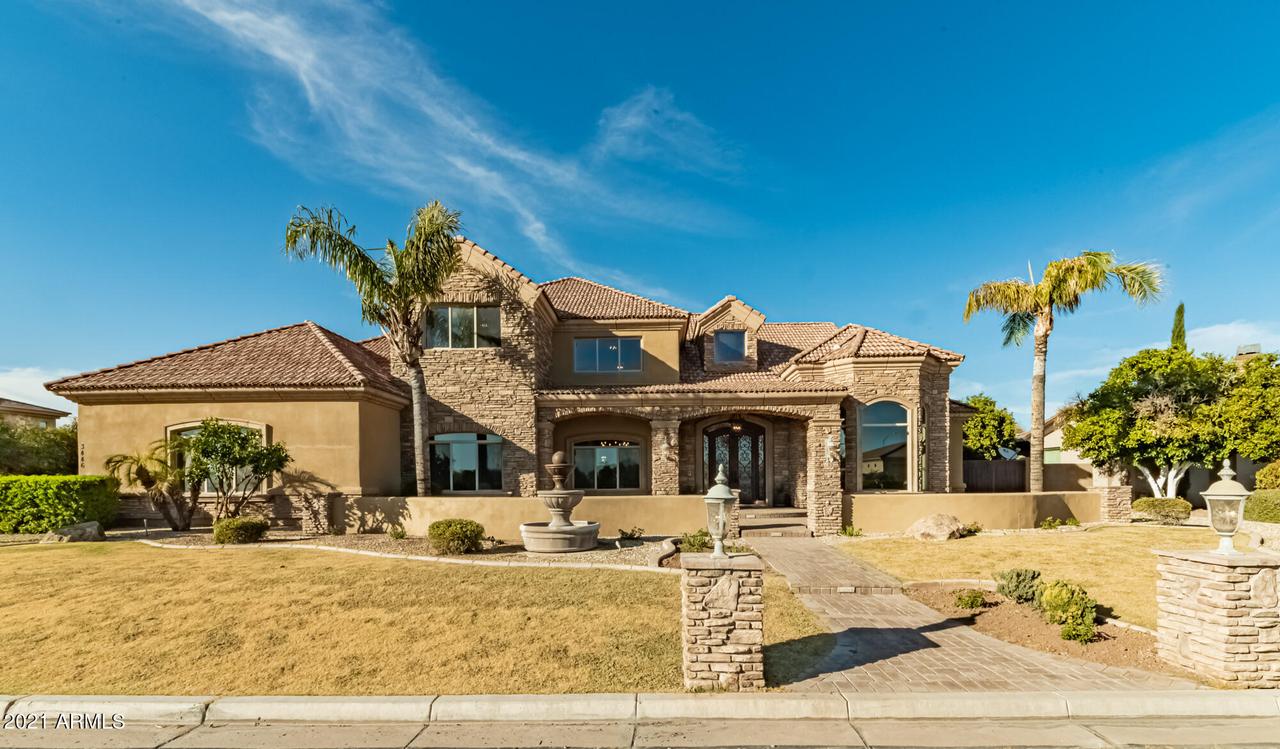 3446 E Knoll St., Mesa, AZ 85213