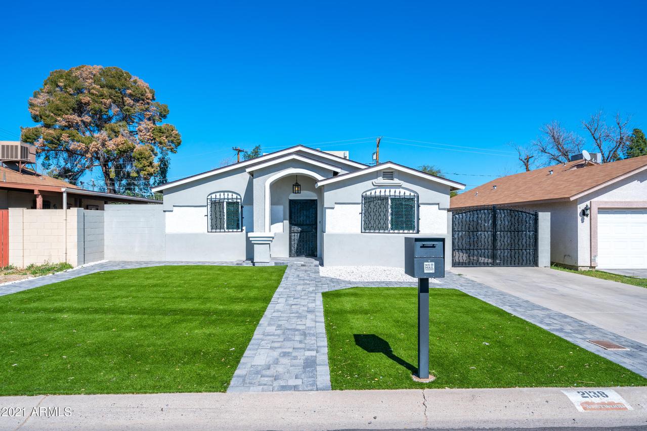 2138 W Elm St., Phoenix, AZ 85015
