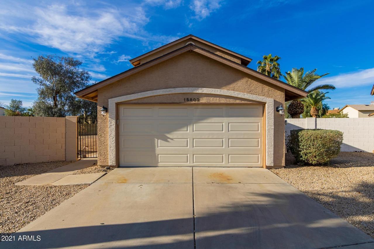 15802 N 37th Dr., Phoenix, AZ 85053