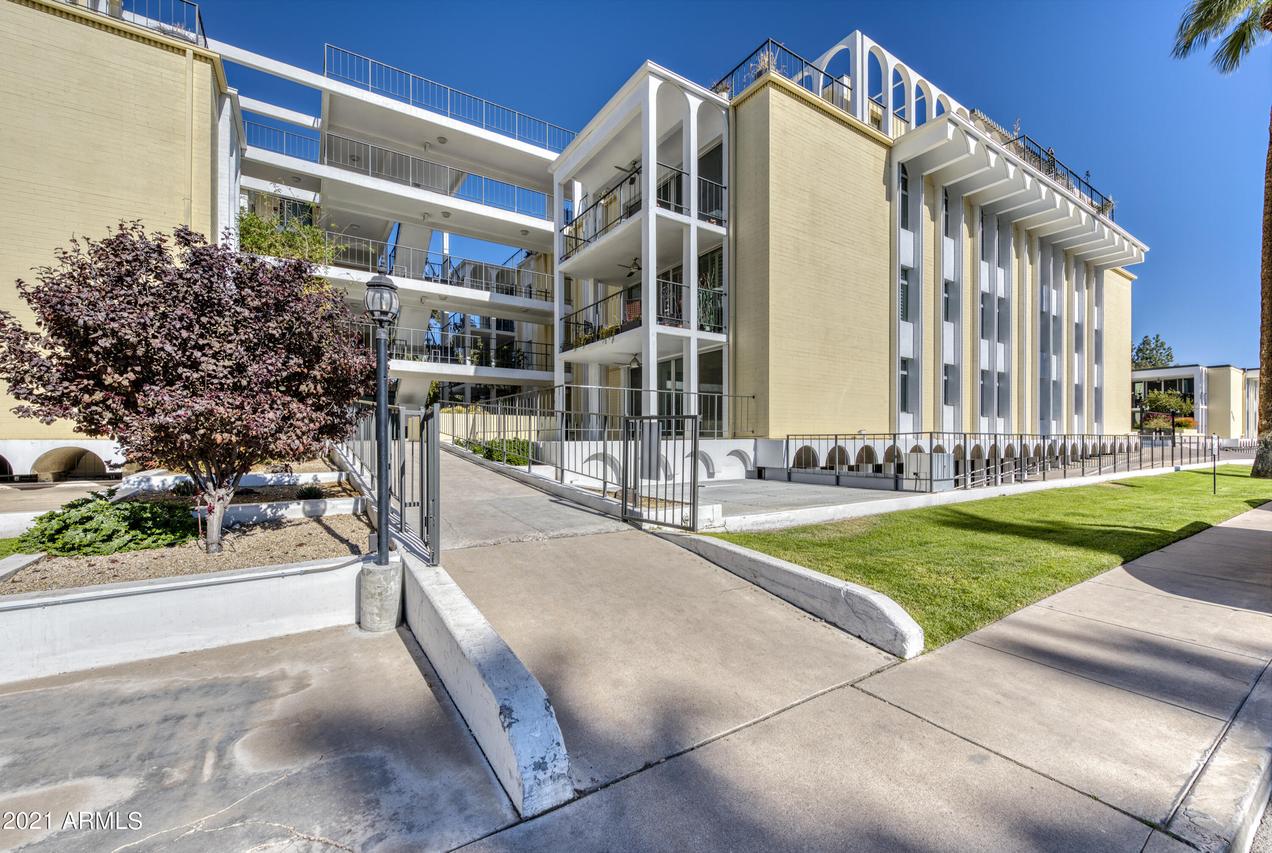 6502 N Central Ave. #B304, Phoenix, AZ 85012
