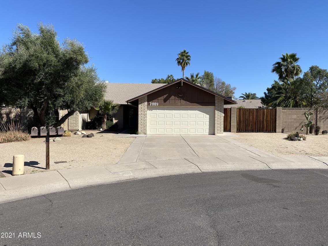 3009 W Kelton Ln., Phoenix, AZ 85053