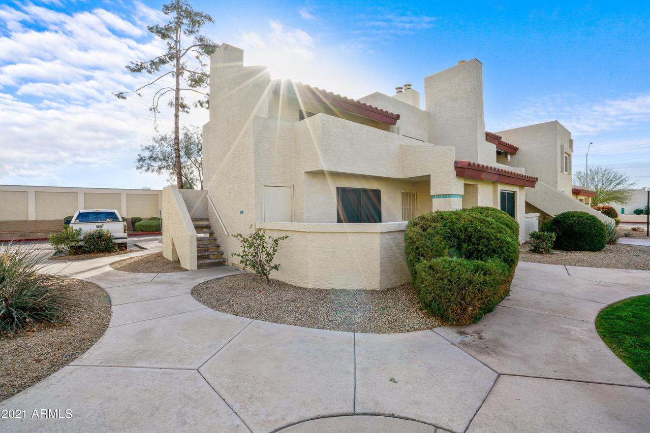 2020 W Union Hills Dr. #206, Phoenix, AZ 85027