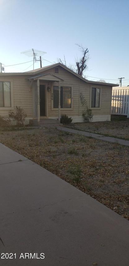 206 N Palm St., Gilbert, AZ 85234