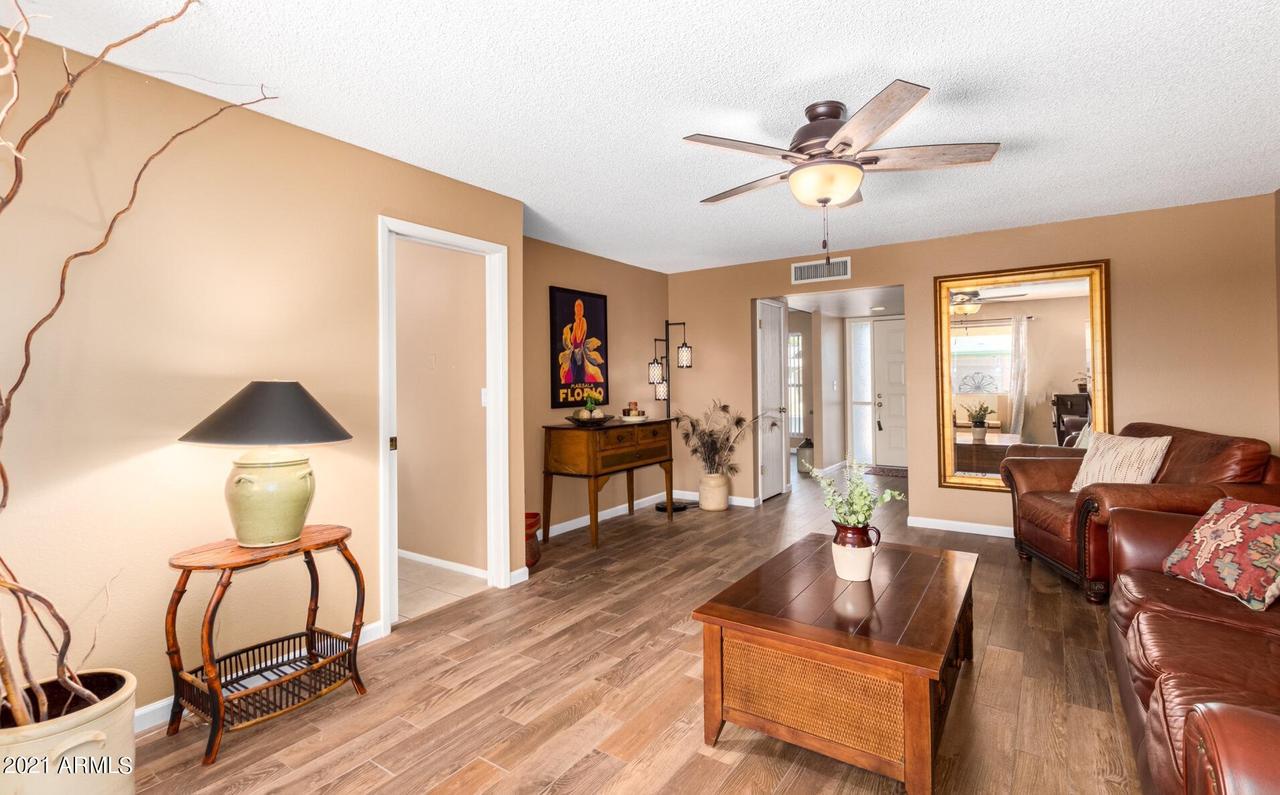 4617 E Carmel Ave., Mesa, AZ 85206