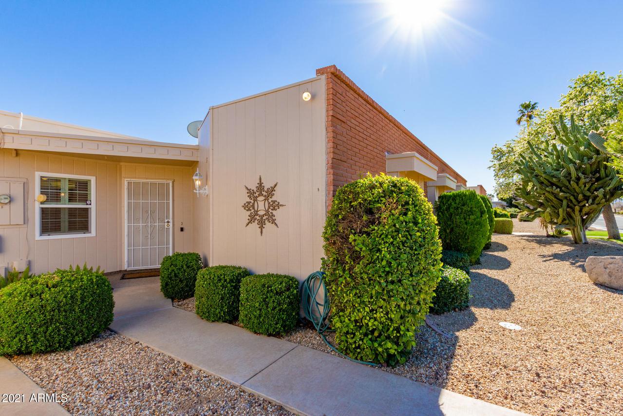 10513 W Ocotillo Dr., Sun City, AZ 85373