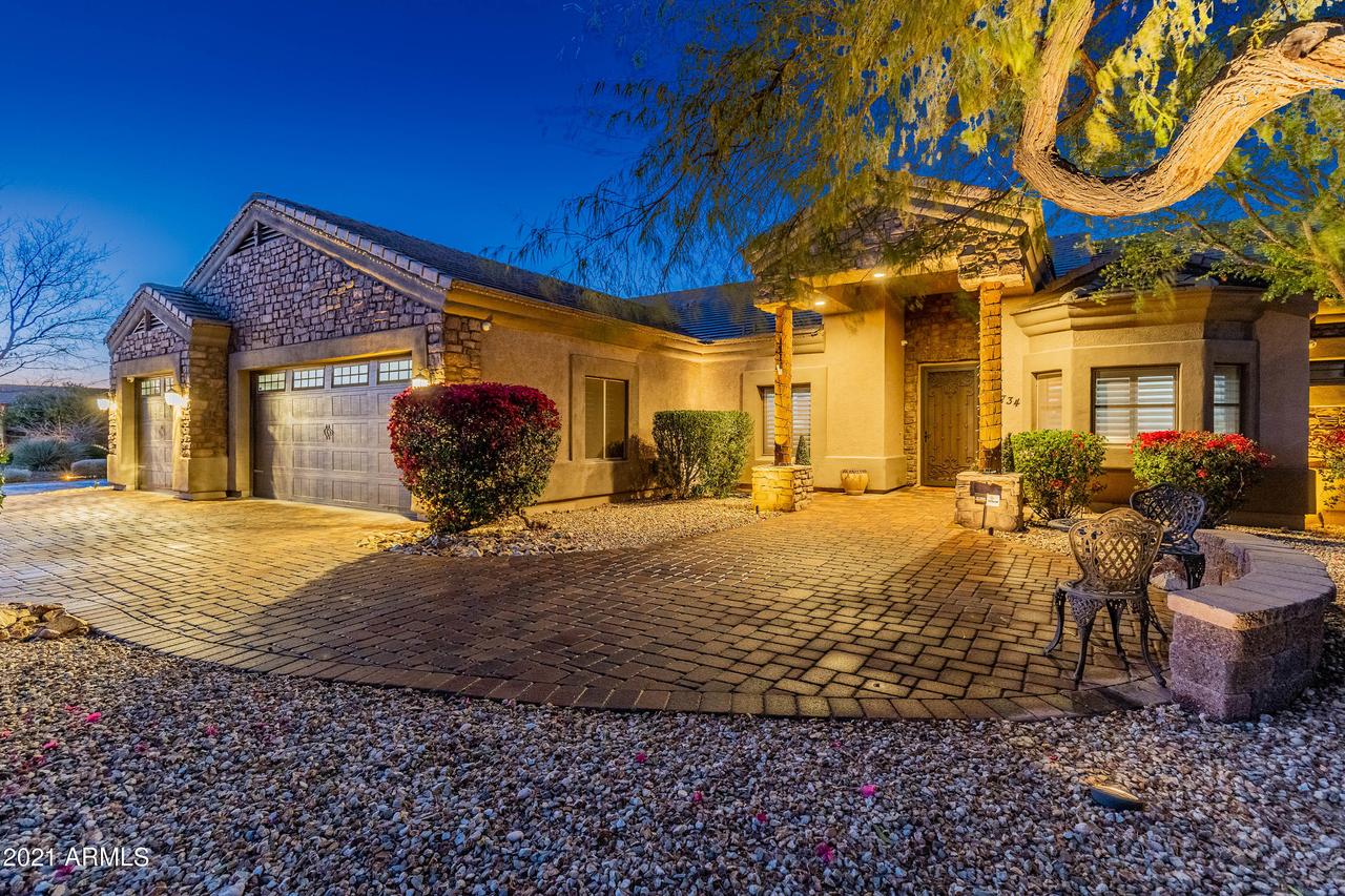 9734 W Mariposa Grande, Peoria, AZ 85383
