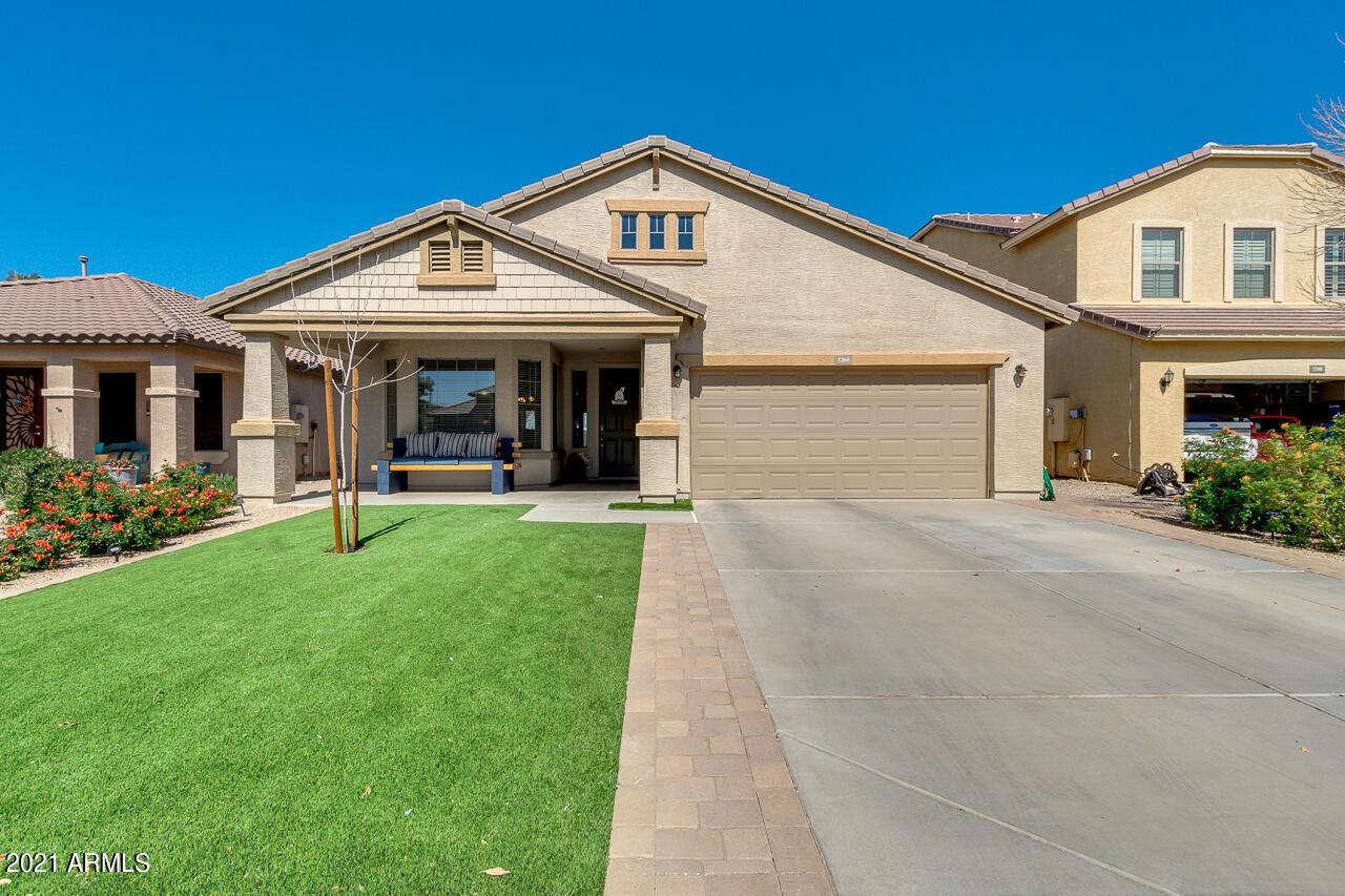 1264 W Desert Hollow Dr., San Tan Valley, AZ 85143