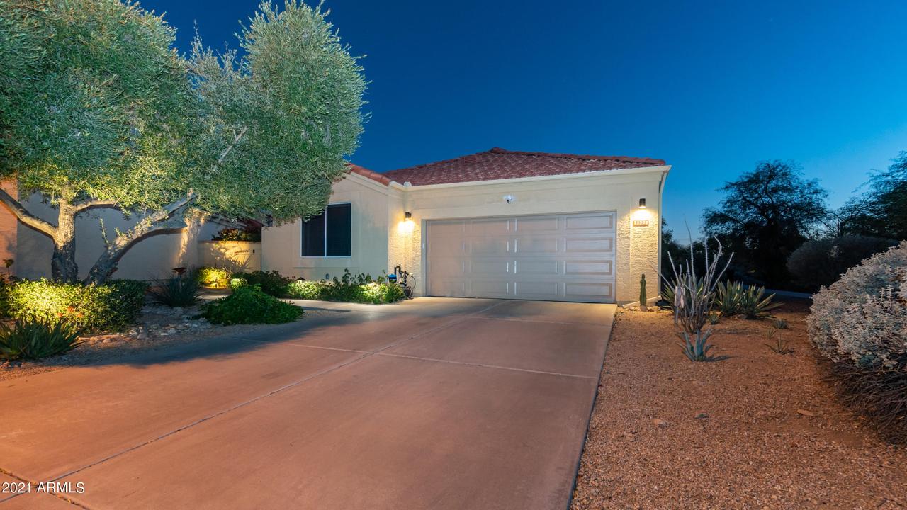 11203 E Mercer Ln., Scottsdale, AZ 85259