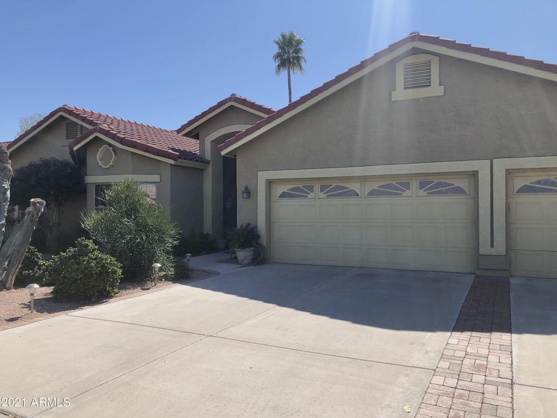 3537 E Fox St., Mesa, AZ 85213