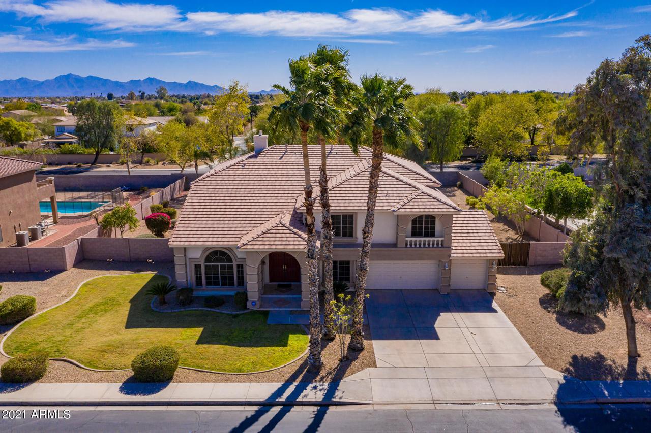 13207 W Luke Ave., Litchfield Park, AZ 85340