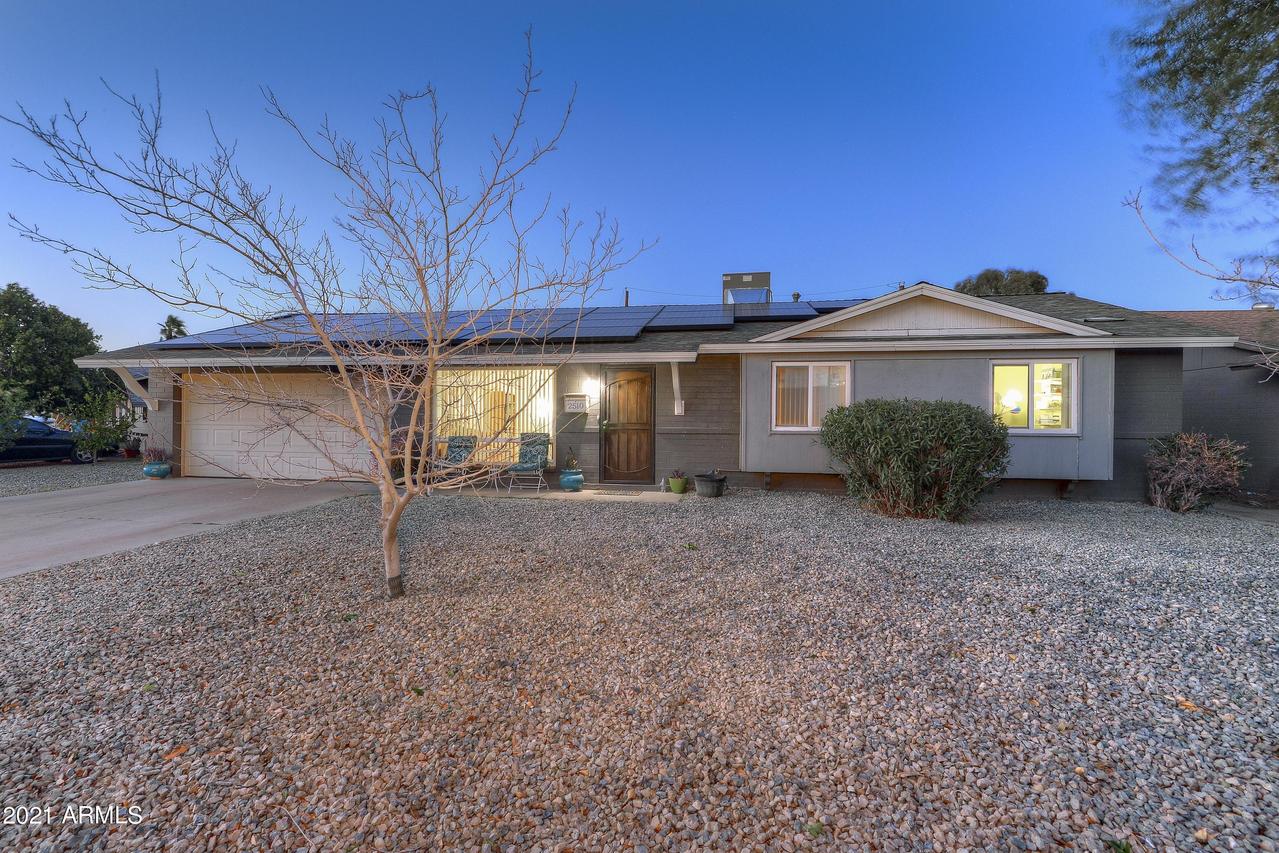 2510 W Windrose Dr., Phoenix, AZ 85029