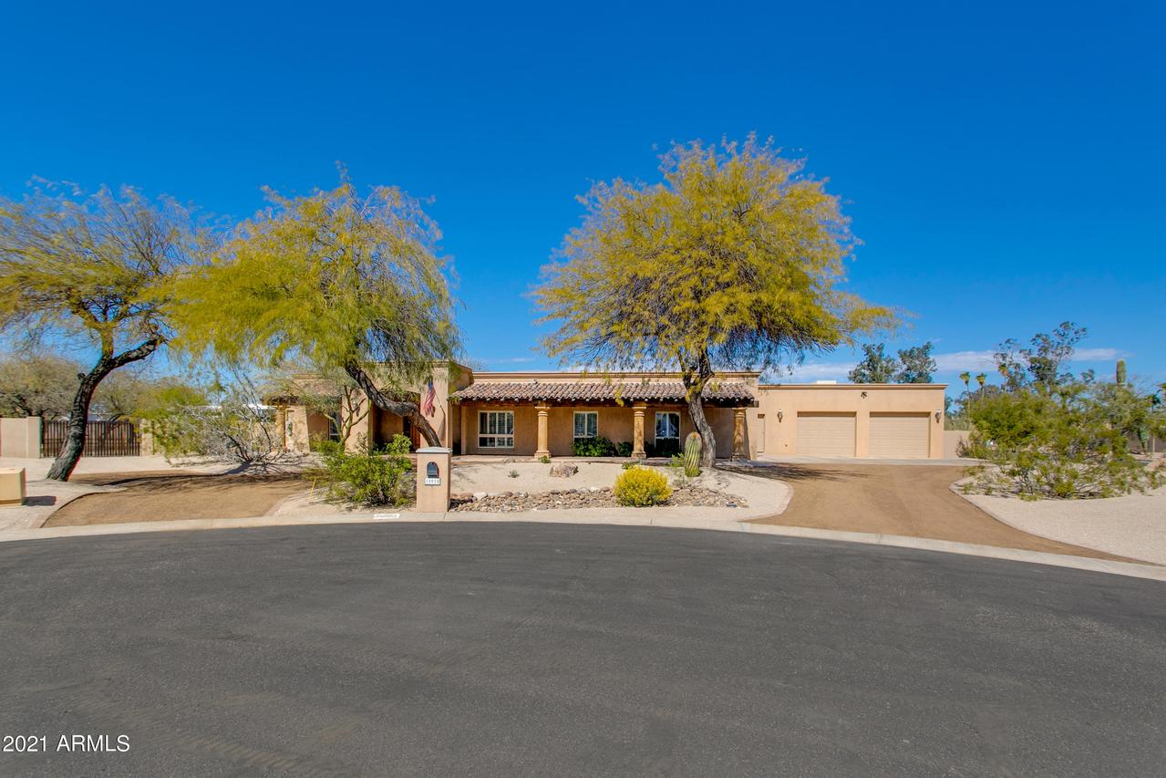 10024 N 61st Pl., Paradise Valley, AZ 85253