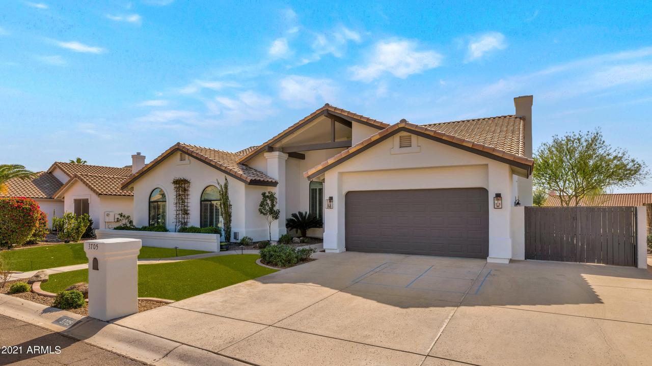 3705 E Nambe Ct., Phoenix, AZ 85044