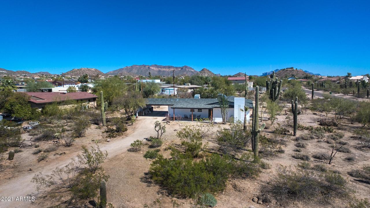 2605 N 82nd St., Mesa, AZ 85207