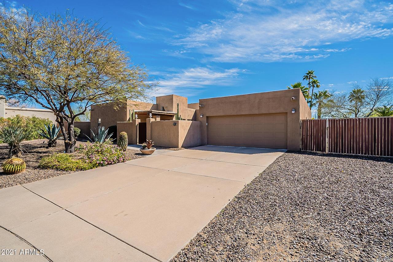 8719 E San Martin Dr., Scottsdale, AZ 85258