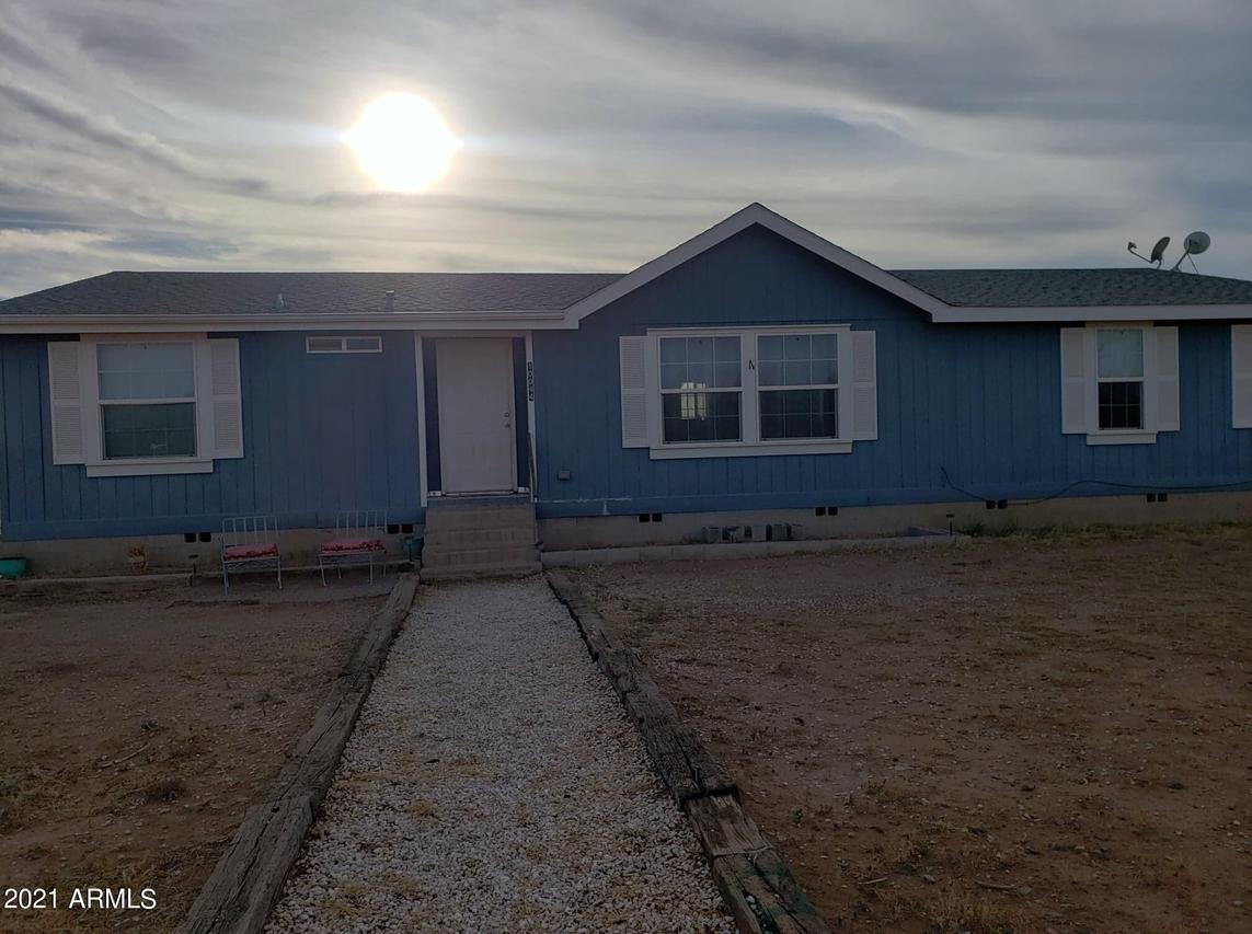 10044 S Brittany Ln., Hereford, AZ 85615