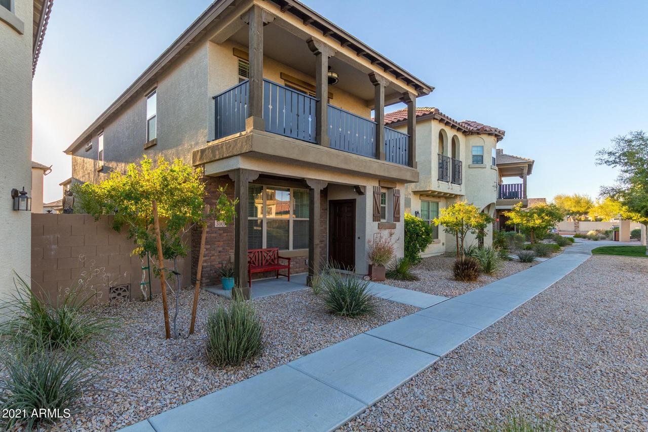 3001 N 72nd St., Mesa, AZ 85207