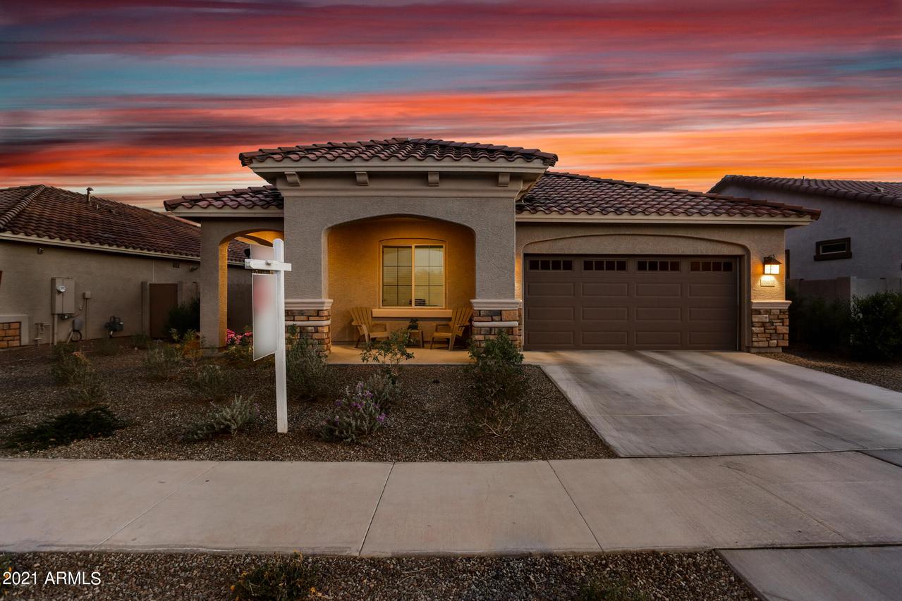 20403 W Calle Encorvada, Buckeye, AZ 85396