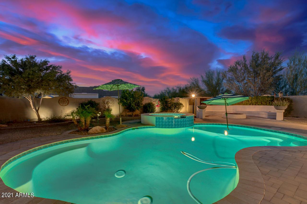 19504 W Minnezona Ave., Litchfield Park, AZ 85340