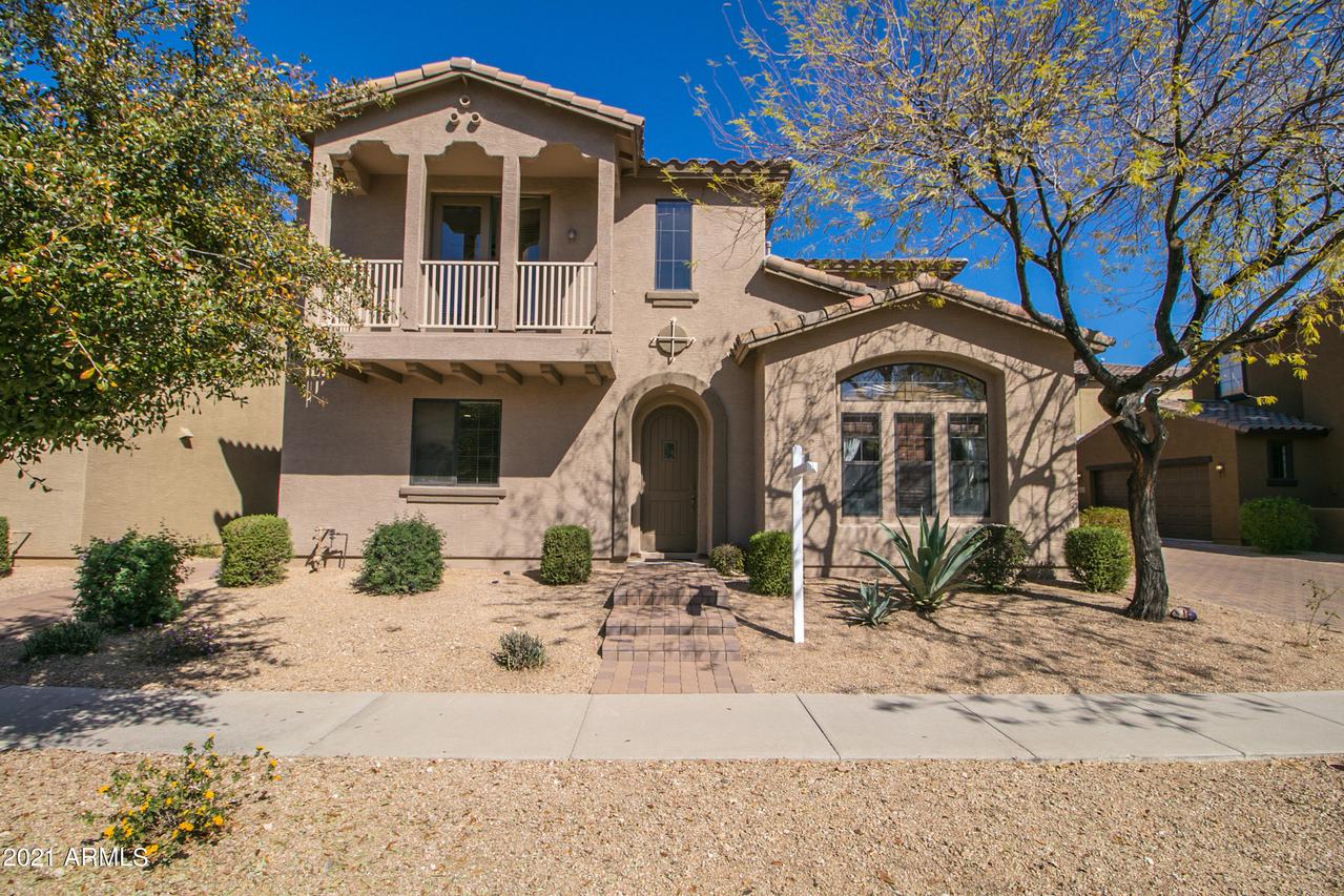 2350 W Jake Haven, Phoenix, AZ 85085