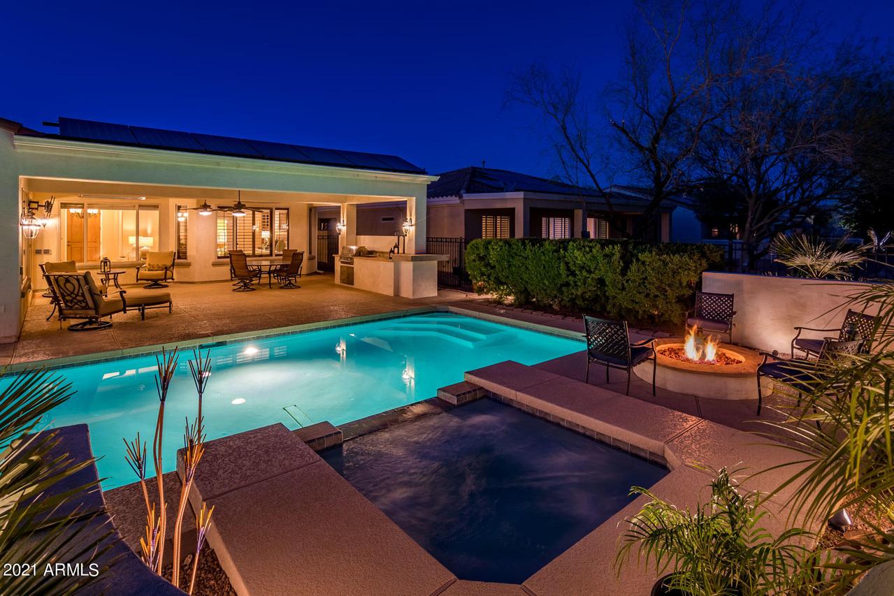 13761 W Figueroa Dr., Sun City West, AZ 85375