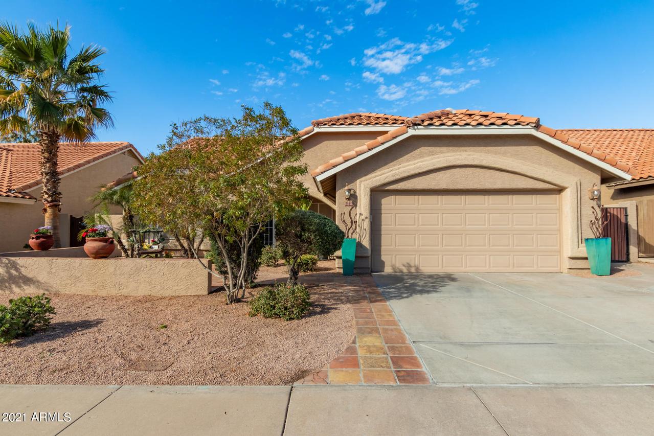 14250 S 43rd St., Phoenix, AZ 85044