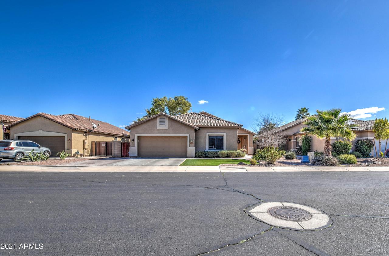 6061 S Topaz Pl., Chandler, AZ 85249