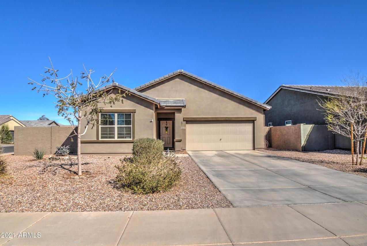 2630 E Omega Dr., San Tan Valley, AZ 85143