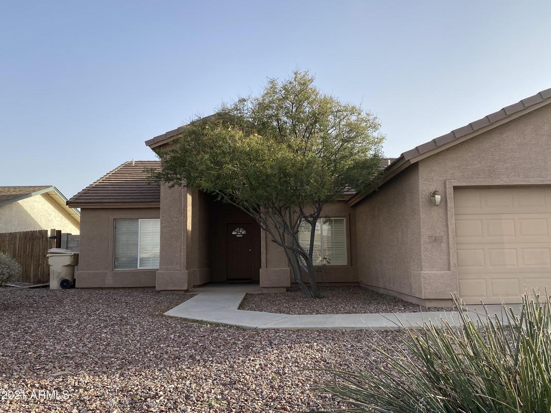 9251 W Raven Dr., Arizona City, AZ 85222