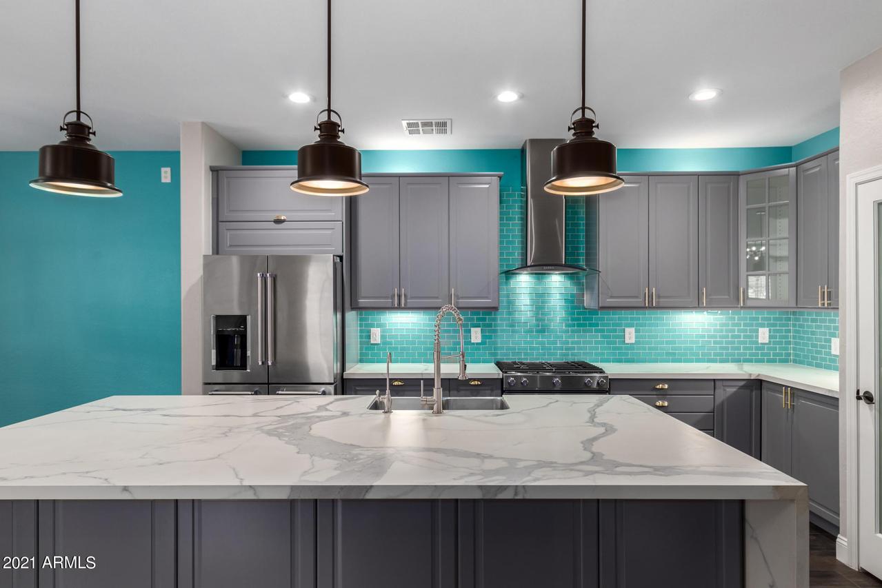 13366 N 151st Dr., Surprise, AZ 85379