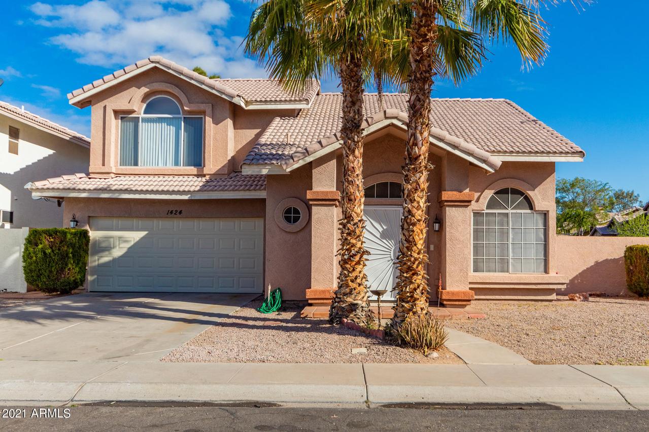 1424 E Park Ave., Chandler, AZ 85225