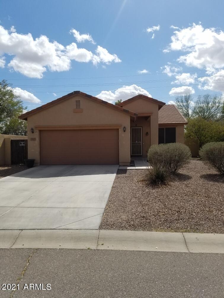 717 E Trellis Rd., San Tan Valley, AZ 85140