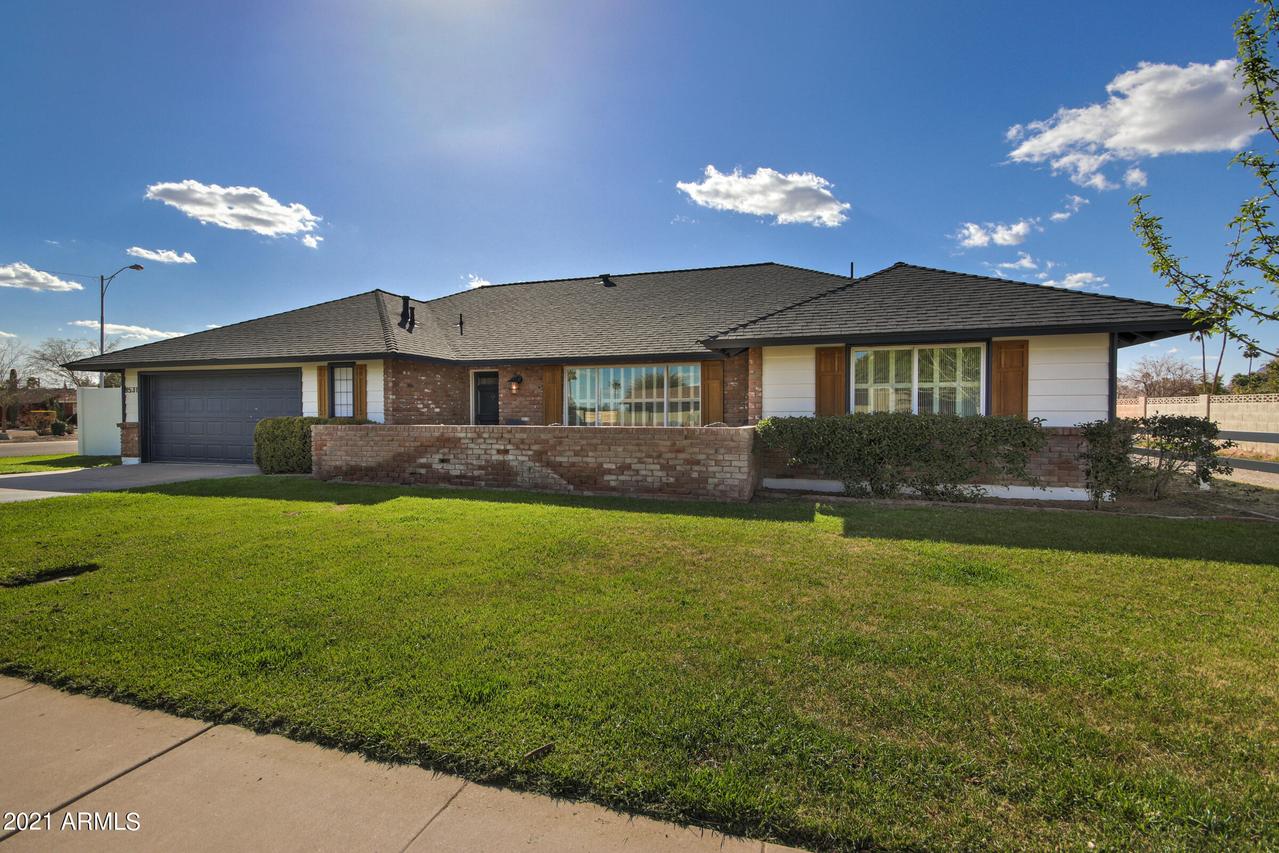 8531 E Monterey Way, Scottsdale, AZ 85251