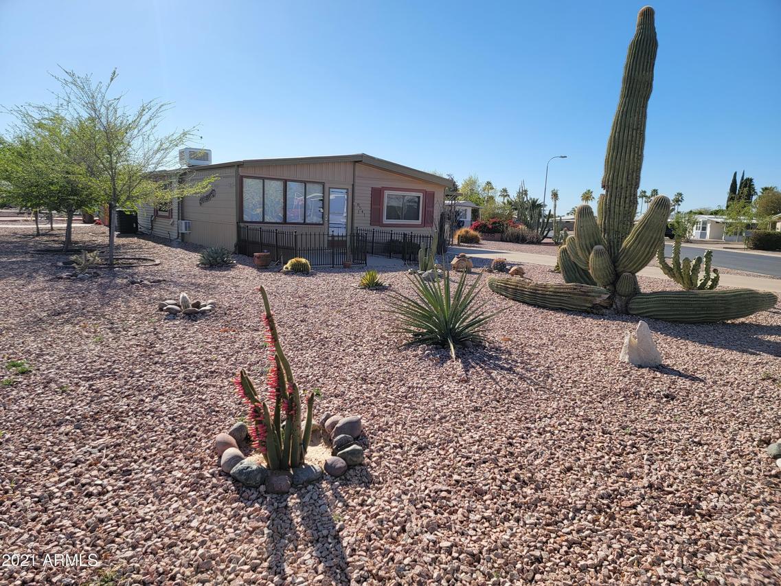 8541 E Dewberry Ave., Mesa, AZ 85208